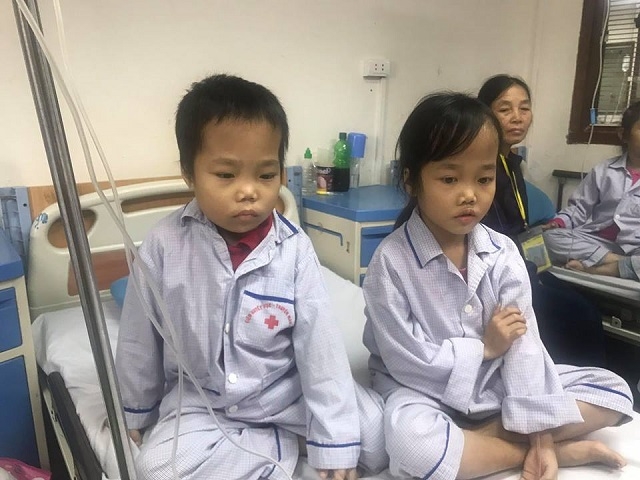 Những bệnh nhi mắc bệnh thalassemia phải truyền máu, thải sắt hằng tháng.