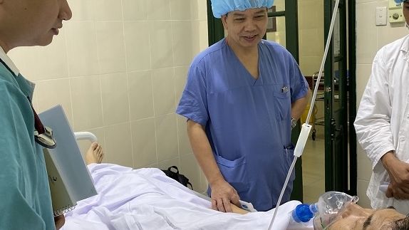 Cấp cứu kịp thời cho người nước ngoài bị nhồi máu cơ tim cấp