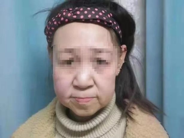 Cô gái trẻ thường bị mọi người trêu chọc, gọi bằng