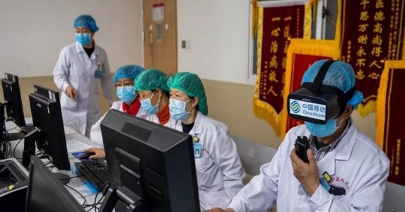 Tế bào gốc giúp bệnh nhân nCoV nguy kịch hồi phục