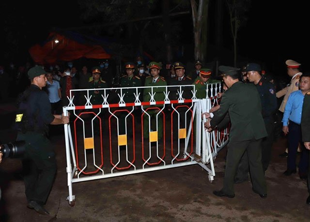 Đúng 0 giờ ngày 4-3, chốt kiểm dịch tại xã Sơn Lôi được dỡ bỏ sau 20 ngày thực hiện khoang vùng, cách ly.