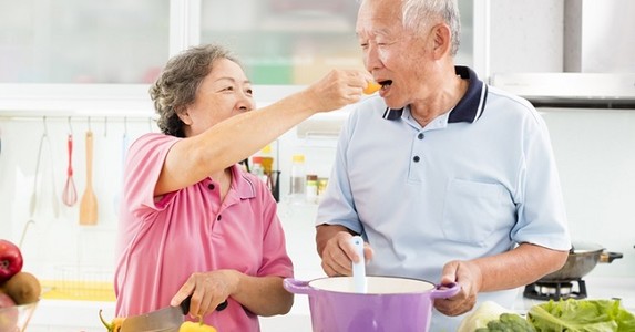 Chế độ ăn phòng dịch theo lứa tuổi
