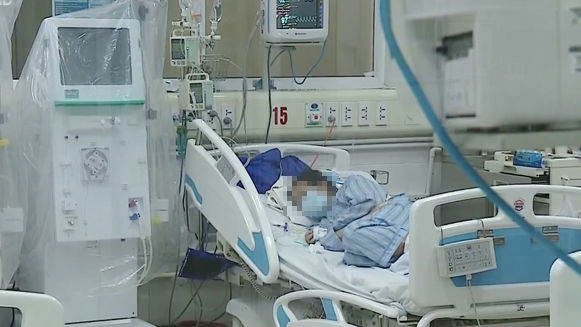 Việt Nam chuẩn bị thuốc, vật tư đủ dùng cho 10.000 người mắc Covid-19