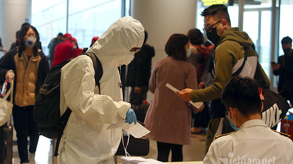 2 tuần tới có ý nghĩa quyết định để Việt Nam khống chế dịch Covid-19