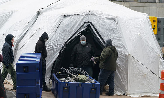 New York cấp tập dựng nhà xác dã chiến