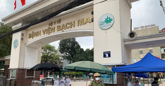 'Bệnh nhân 162' nhiễm nCoV bên ngoài trước khi vào Bạch Mai