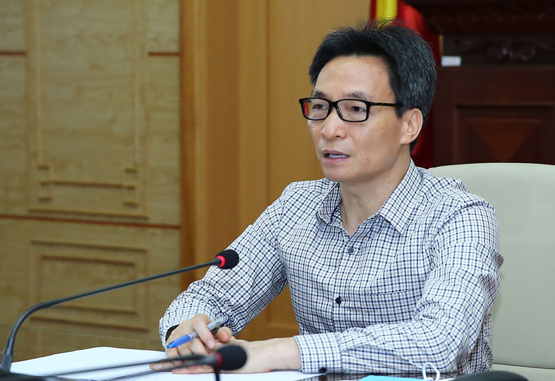 Phó thủ tướng: 'Dồn lực dập ổ dịch tại Bệnh viện Bạch Mai'