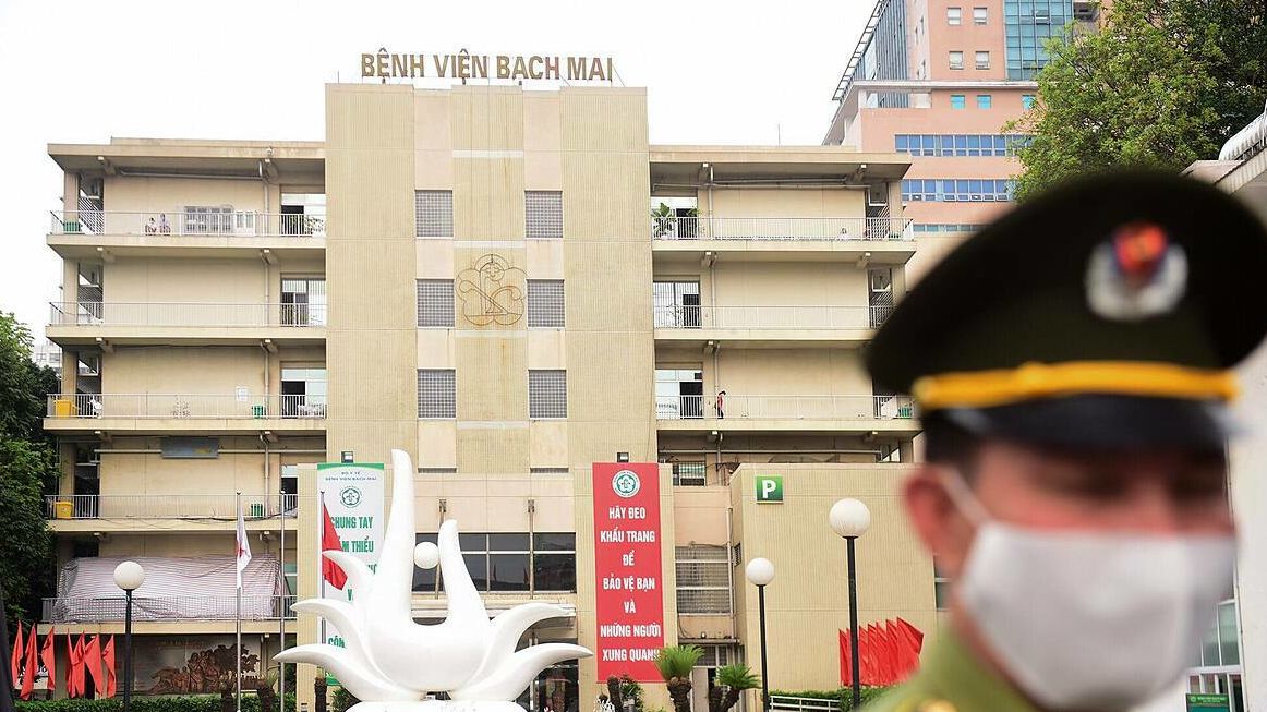 Hơn 5.000 mẫu bệnh phẩm tại Bạch Mai xét nghiệm âm tính