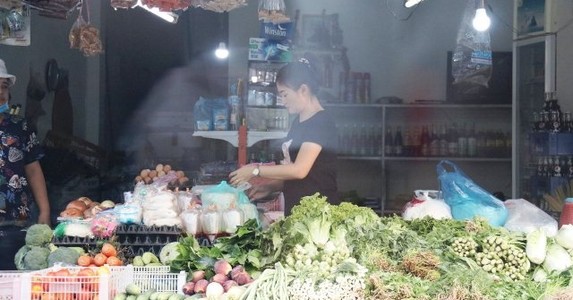 Lào cấm người dân đi lại nhằm đối phó Covid-19