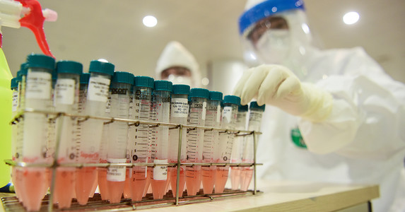 Hà Nội lập 10 trạm xét nghiệm nhanh Covid-19