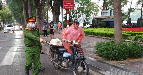 Hà Nội phạt đến 20 triệu nếu vi phạm lệnh hạn chế tập trung đông người