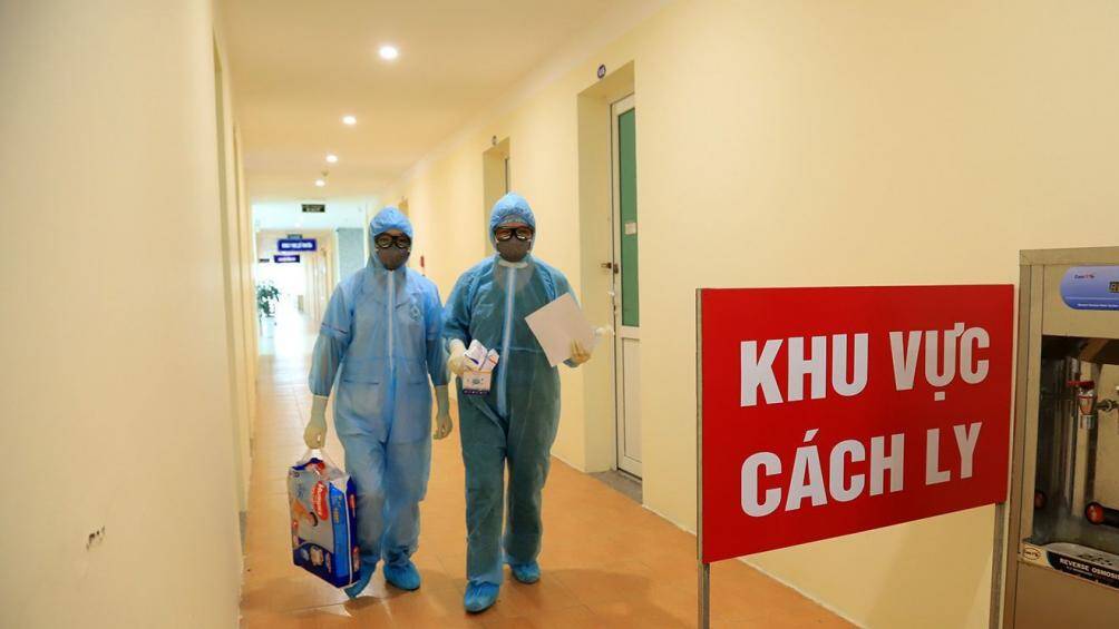 Thủ tướng yêu cầu các địa phương cân nhắc, thận trọng việc thu phí cách ly đối với người đến từ các địa phương trong nước