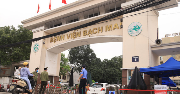 Đã xác định hơn 52.000 người liên quan đến BV Bạch Mai