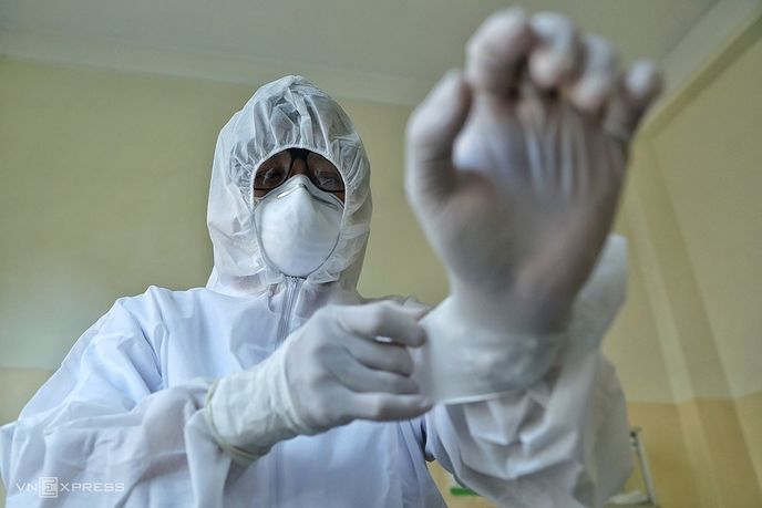 Bệnh nhân phi công Anh 'chưa qua giai đoạn hồi phục'