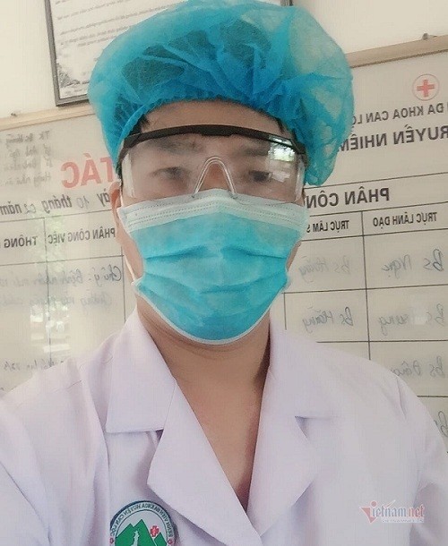 Bác sĩ Trần Văn Hoằng – Trưởng khoa Truyền nhiễm Bệnh viện Đa khoa huyện Can Lộc