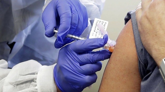 Lợi thế vaccine Covid-19 đầu tiên thử nghiệm trên người