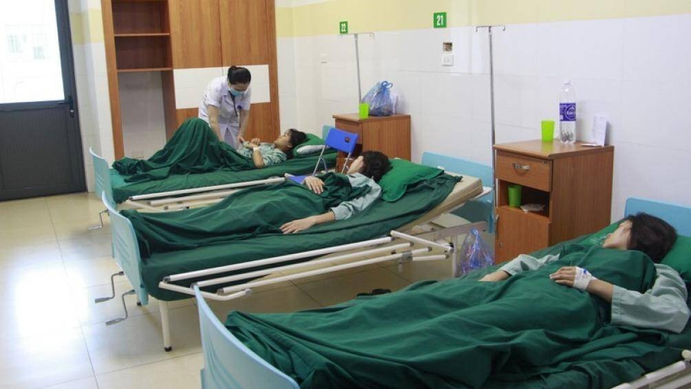 Diễn biến mới vụ gần 40 vận động viên Sơn La nhập viện sau bữa tối