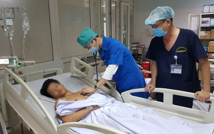 Cứu sống bệnh nhân thủng tim do đạn nổ