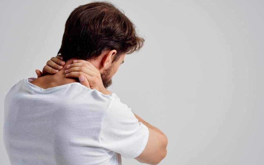 Cách chữa thoát vị đĩa đệm cột sống cổ