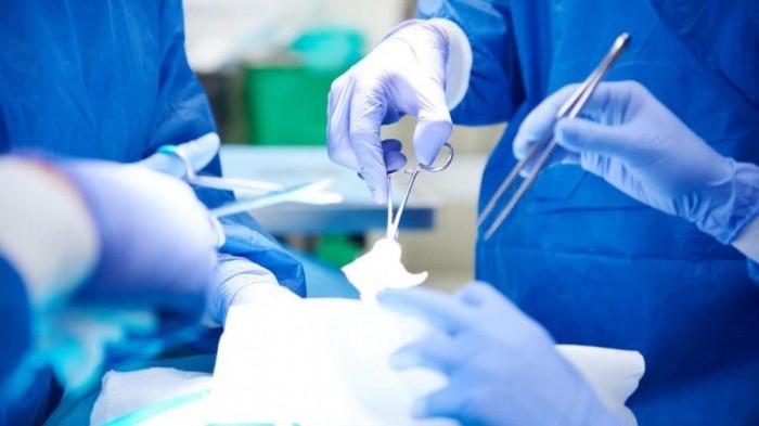 Bệnh viện ĐK tỉnh Kon Tum cắt thành công khối u nặng hơn 18kg