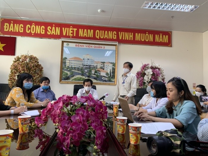 Vụ hàng chục học sinh ngộ độc nhập viện: "Thủ phạm" là bánh su kem?