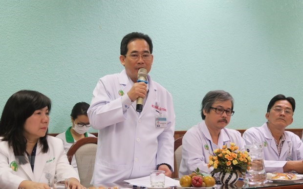Dr Trinh Huu Tung (standing), Director of the Children’s Hospital 2 (Photo: VNA)