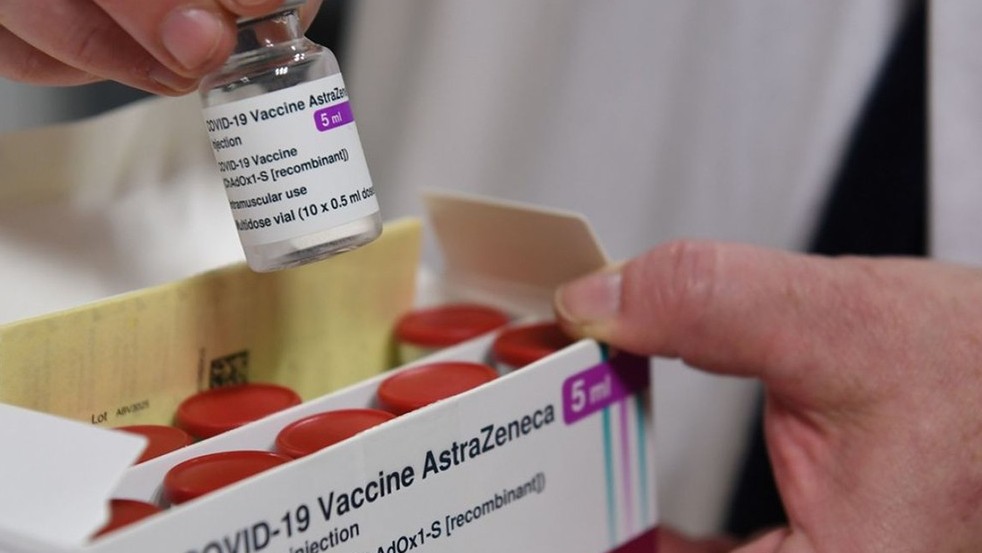 Nhập khẩn cấp hơn 200.000 liều vaccine Covid-19