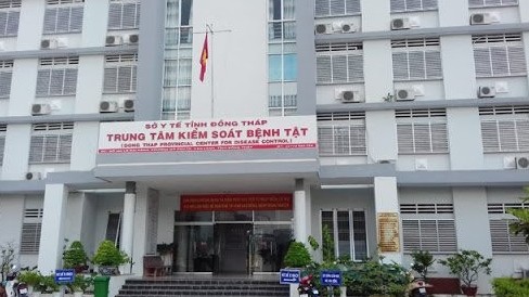Cô gái ở Đồng Tháp dương tính với nCoV sau 14 ngày cách ly