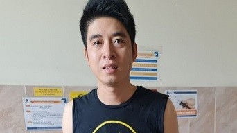 Thay đổi vóc dáng sau 30 năm đi khập khiễng