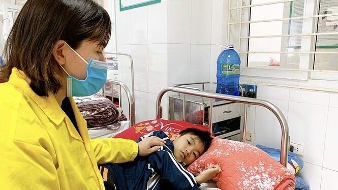 Cứu sống em bé ngừng thở do đuối nước