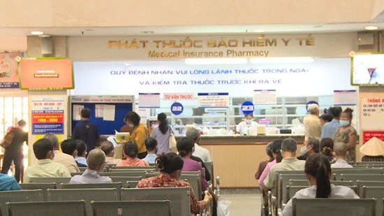 Hơn 100 bác sĩ nghỉ việc tại bệnh viện công ở Đồng Nai