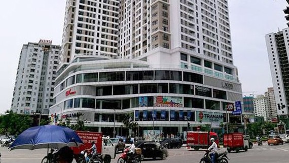 Hà Nội thêm 7 ca dương tính nCoV, 1 F1 của vợ chồng ở Center Point