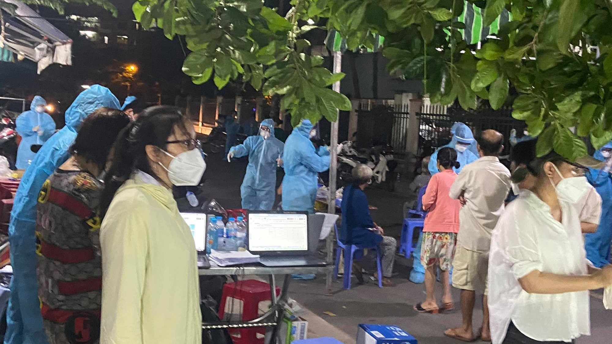 TP.HCM phát hiện 51 ca Covid-19, 10 trường hợp đang điều tra dịch tễ
