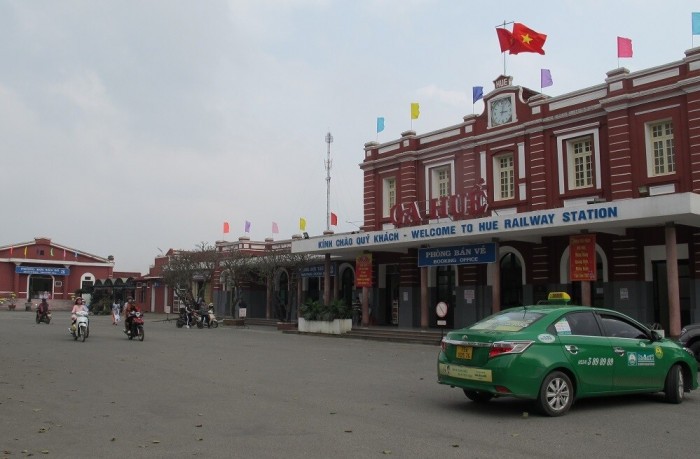 Đường sắt thực hiện tạm dừng bán vé và đón khách tại ga đường sắt địa bàn TP. HCM đi Huế