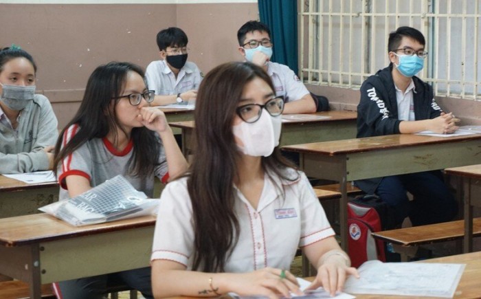 Các sĩ tử chính thức bước vào kỳ thi tốt nghiệp THPT Quốc gia 2021
