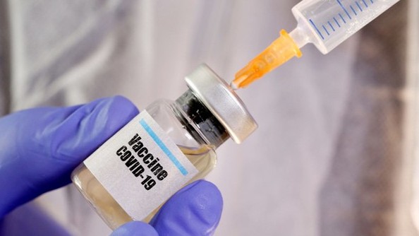 Chiến dịch tiêm vắc xin thần tốc của Mỹ cứu sống 300.000 người
