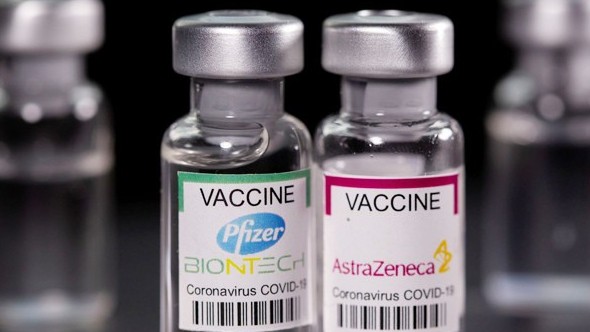 Ngày càng nhiều nước đồng ý tiêm trộn vắc xin Covid-19
