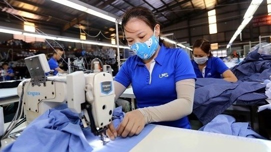 Over VND2.6 quadrillion poured into Vietnamese economy in eight months