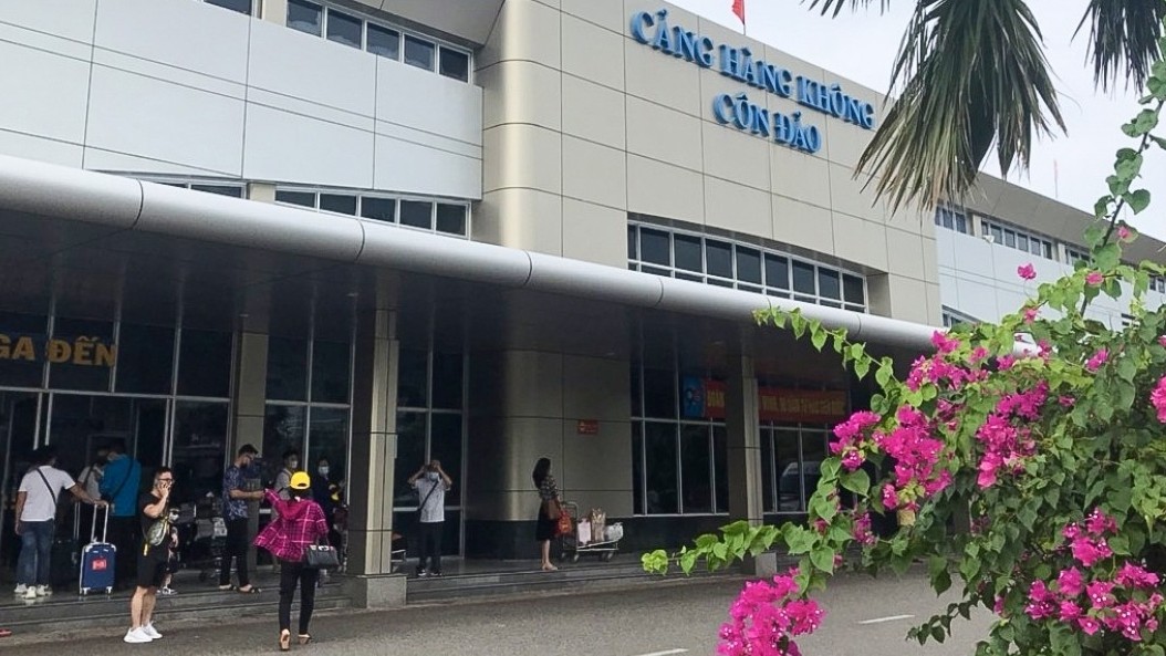 Con Dao prepares to welcome domestic tourists on charter flights