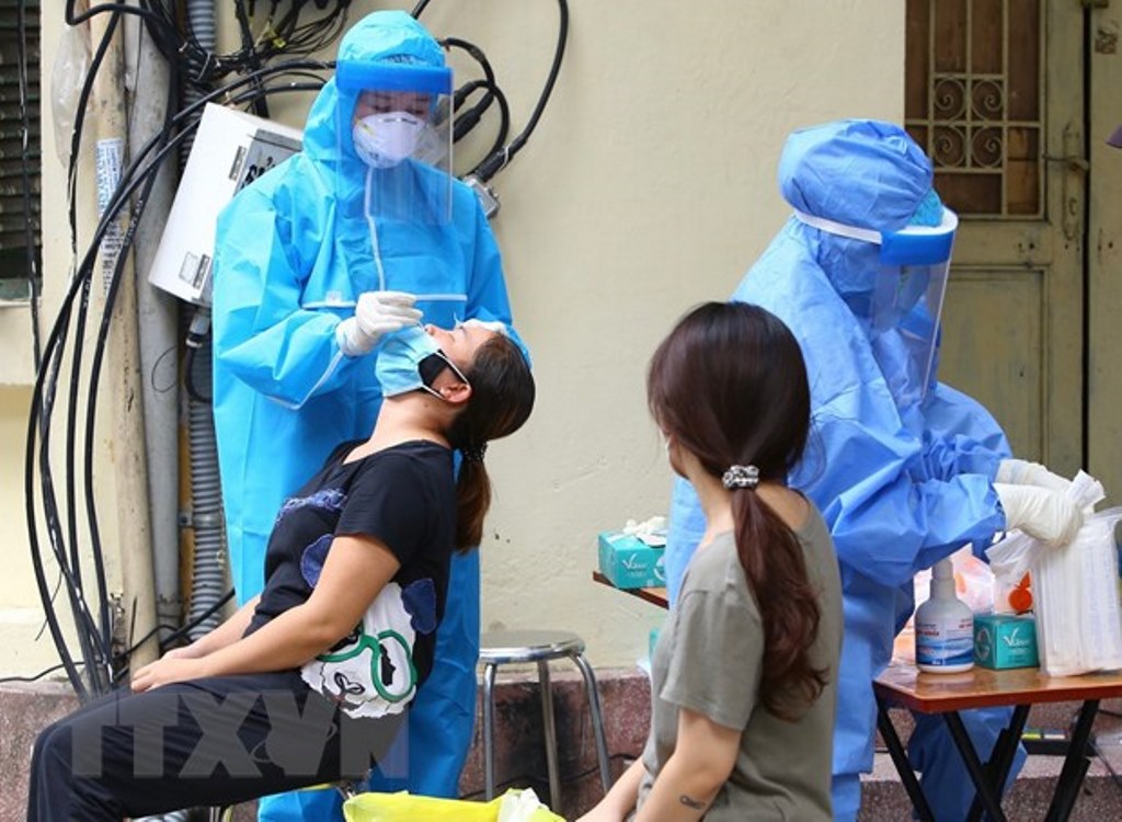 Hà Nội xét nghiệm diện rộng cho cư dân quanh Bệnh viện Việt - Đức Hà Nội xét nghiệm diện rộng cho cư dân quanh Bệnh viện Việt - Đức