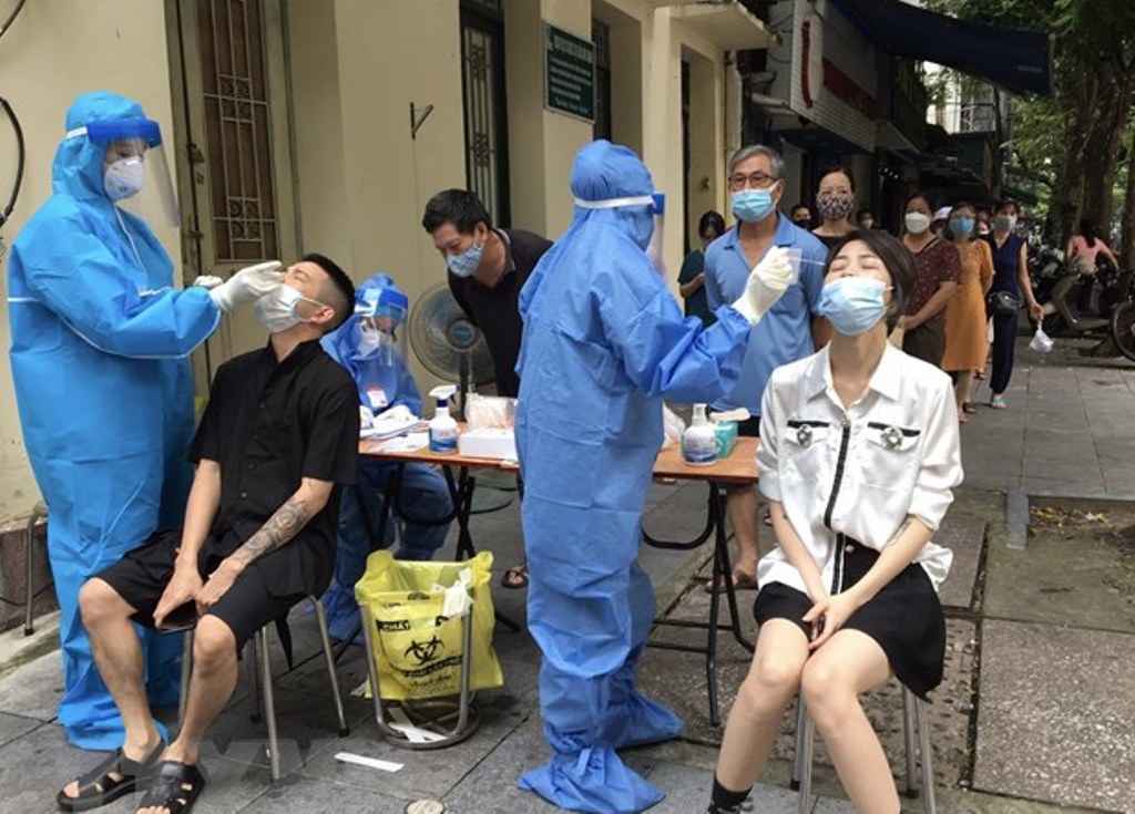 Hà Nội xét nghiệm diện rộng cho cư dân quanh Bệnh viện Việt - Đức Hà Nội xét nghiệm diện rộng cho cư dân quanh Bệnh viện Việt - Đức