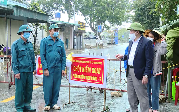 Quyết liệt chặn đà tăng số người mắc Covid-19 Quyết liệt chặn đà tăng số người mắc Covid-19