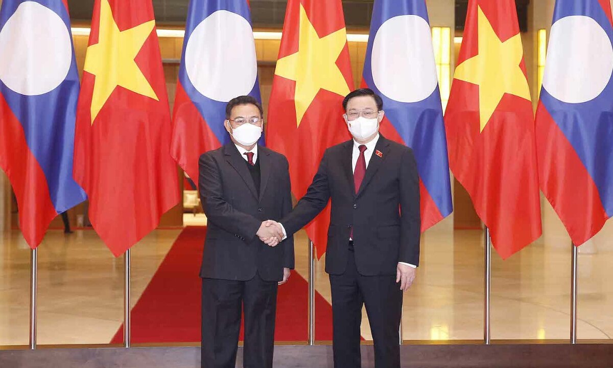 Quốc hội Việt Nam và Lào xem xét tổ chức đoàn giám sát chung