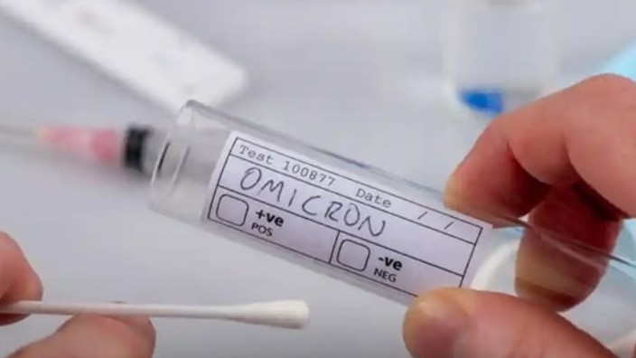 WHO: Omicron lây nhanh và gây bệnh cho người đã tiêm vaccine