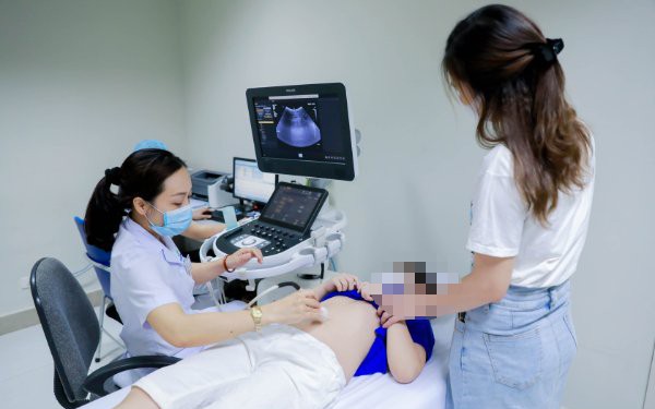 Các bệnh viện giám sát chặt ca nghi nhiễm viêm gan "bí ẩn"