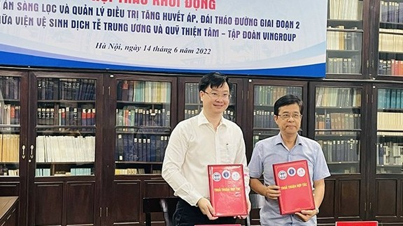 Ký kết hợp tác dự án (Ảnh: Sức khỏe và đời sống)