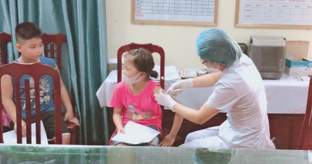 Thái Bình đang triển khai tiêm 10 nghìn liều vaccine cho trẻ từ 5 đến dưới 12 tuổi.