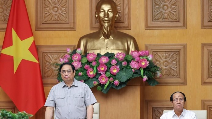Thủ tướng họp khẩn ứng phó bão Noru: Bảo vệ tính mạng, tài sản của dân