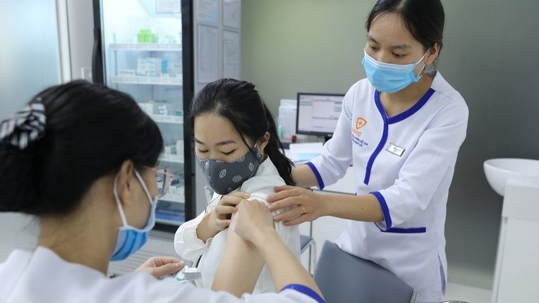 Nhân rộng tiêm chủng HPV, tiến tới thanh toán ung thư cổ tử cung tại Việt Nam