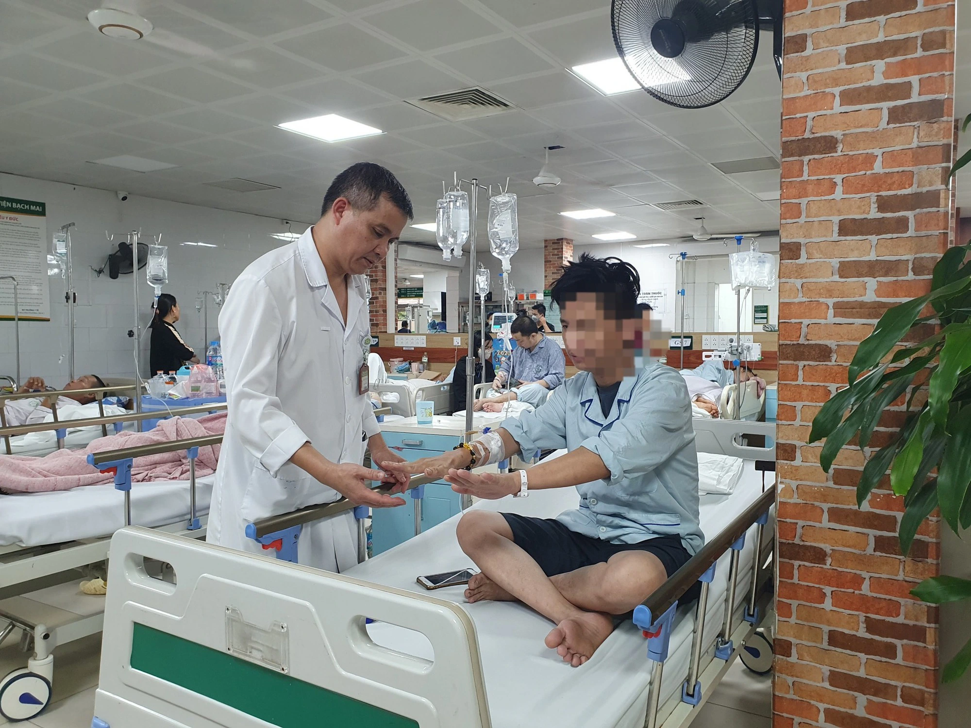 Nhiều người ngộ độc nặng vì thuốc lá điện tử
